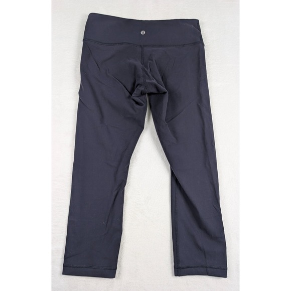 Lululemon Crop 21" Leggings Womens sz 6 Navy Blue Athletic Performance - Picture 7 of 8